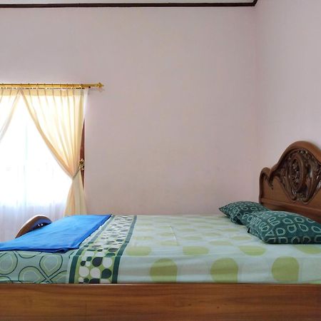 Villa Yustisia Curug 7 Cilember Cisarua Extérieur photo